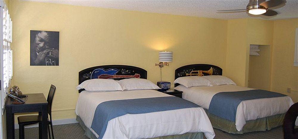 The Hotel Palms Atlantic Beach Exterior photo